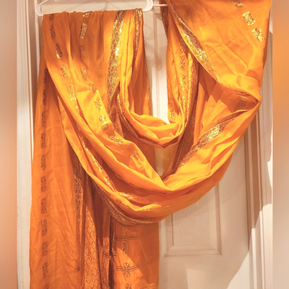 BOLLYWOOD Saree Orange Gold Accents 44"x 220" Curtains Sewing Wrap Fabric Dress